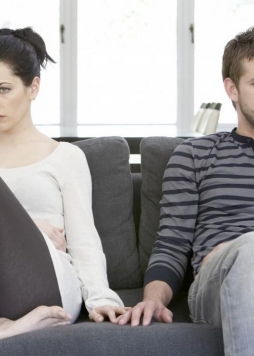 8 Giai đoạn báo hiệu mối quan hệ của bạn đang đổ vỡ